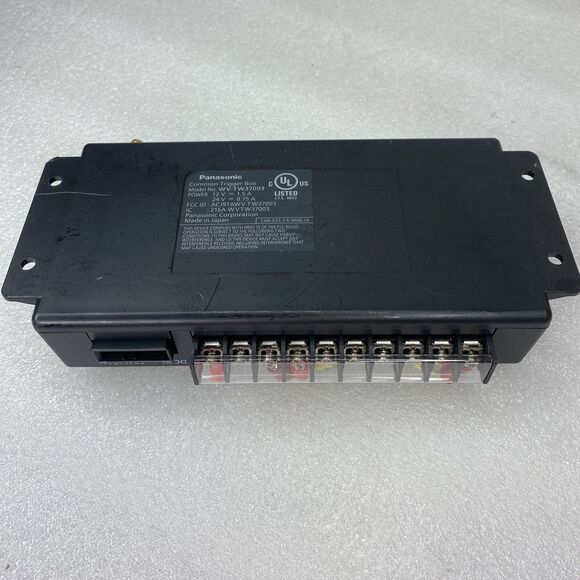 Panasonic WV-TW37003 Common Trigger Box - Picture 5 of 8